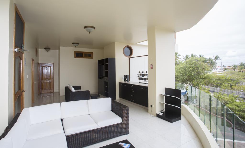 Hotel La Laguna Galapagos Пуерто-Вільяміль Екстер'єр фото