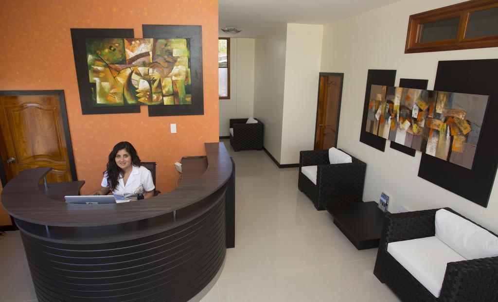 Hotel La Laguna Galapagos Пуерто-Вільяміль Екстер'єр фото