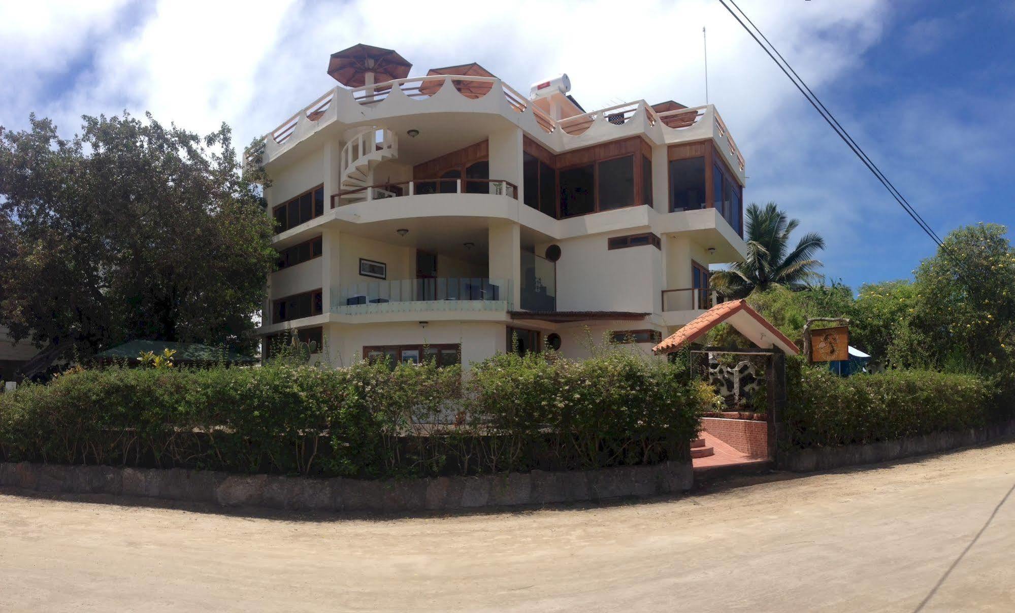 Hotel La Laguna Galapagos Пуерто-Вільяміль Екстер'єр фото