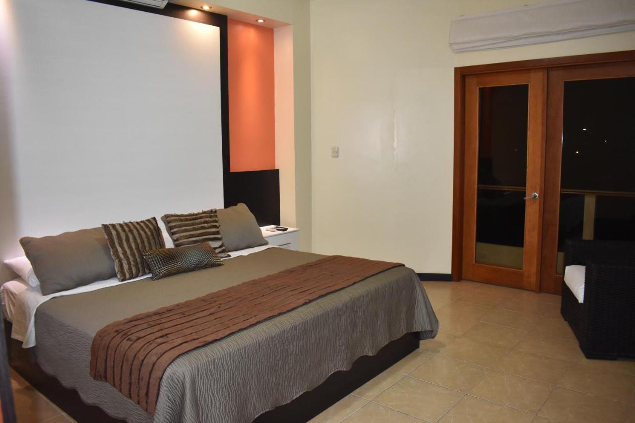 Hotel La Laguna Galapagos Пуерто-Вільяміль Екстер'єр фото