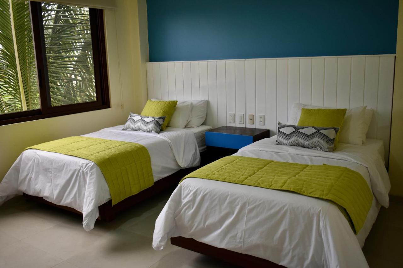 Hotel La Laguna Galapagos Пуерто-Вільяміль Екстер'єр фото